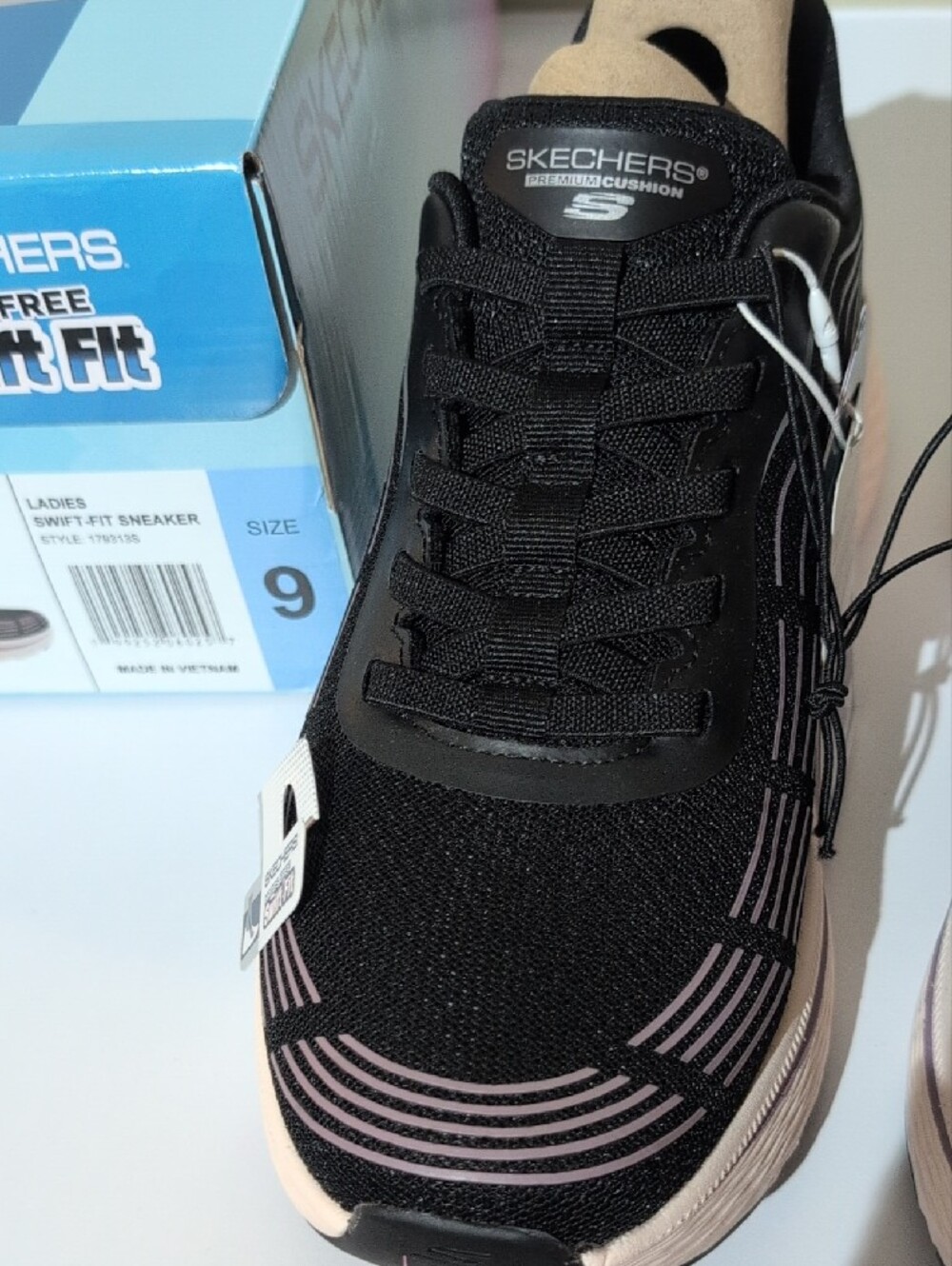 Skechers Ladies Black with Light Pink Accent Sneakers - Picture 4 of 8